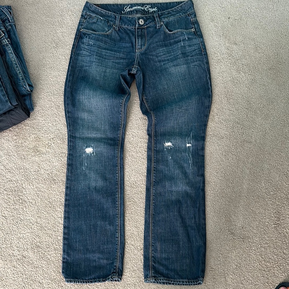 American Eagle 77 straight low waist